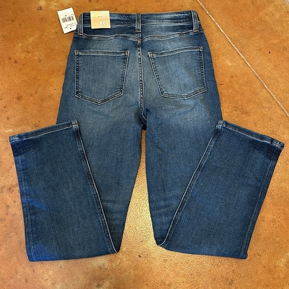NWT Kut From the Kloth Jean size 00. Waist flat 13”. Rise 11”. Inseam 27”. - Picture 3 of 5